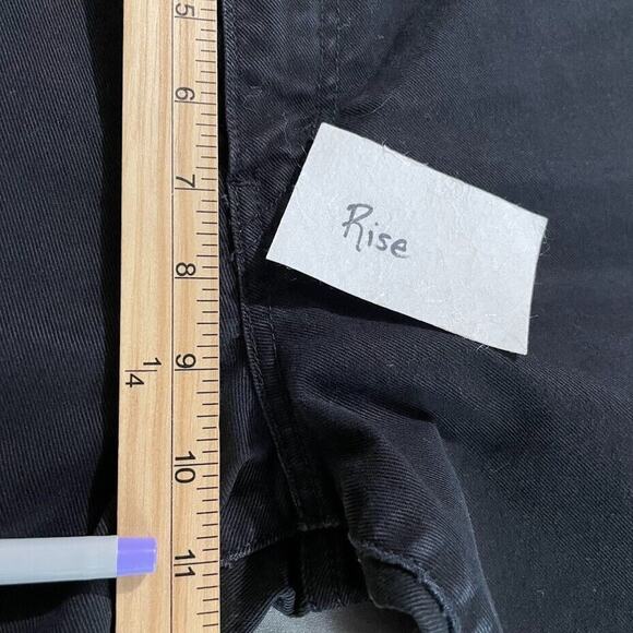 Levis 550 Womens Size 16 M Relaxed Boot Cut Dark Black Denim Jeans Classic - Picture 11 of 12